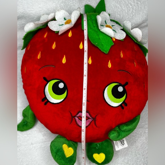 🍓Strawberry Kiss Shopkins Plush- preloved - Picture 3 of 9